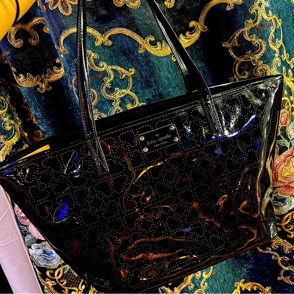kate spade tote ♠️ - Picture 3 of 5